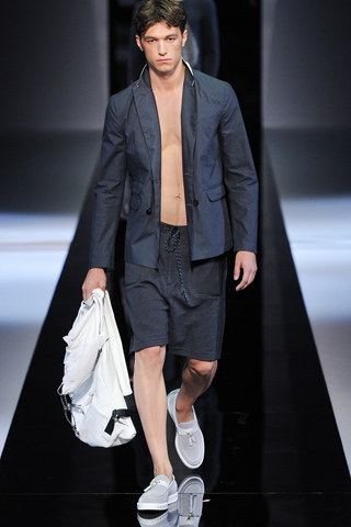 Emporio Armani / - 2013